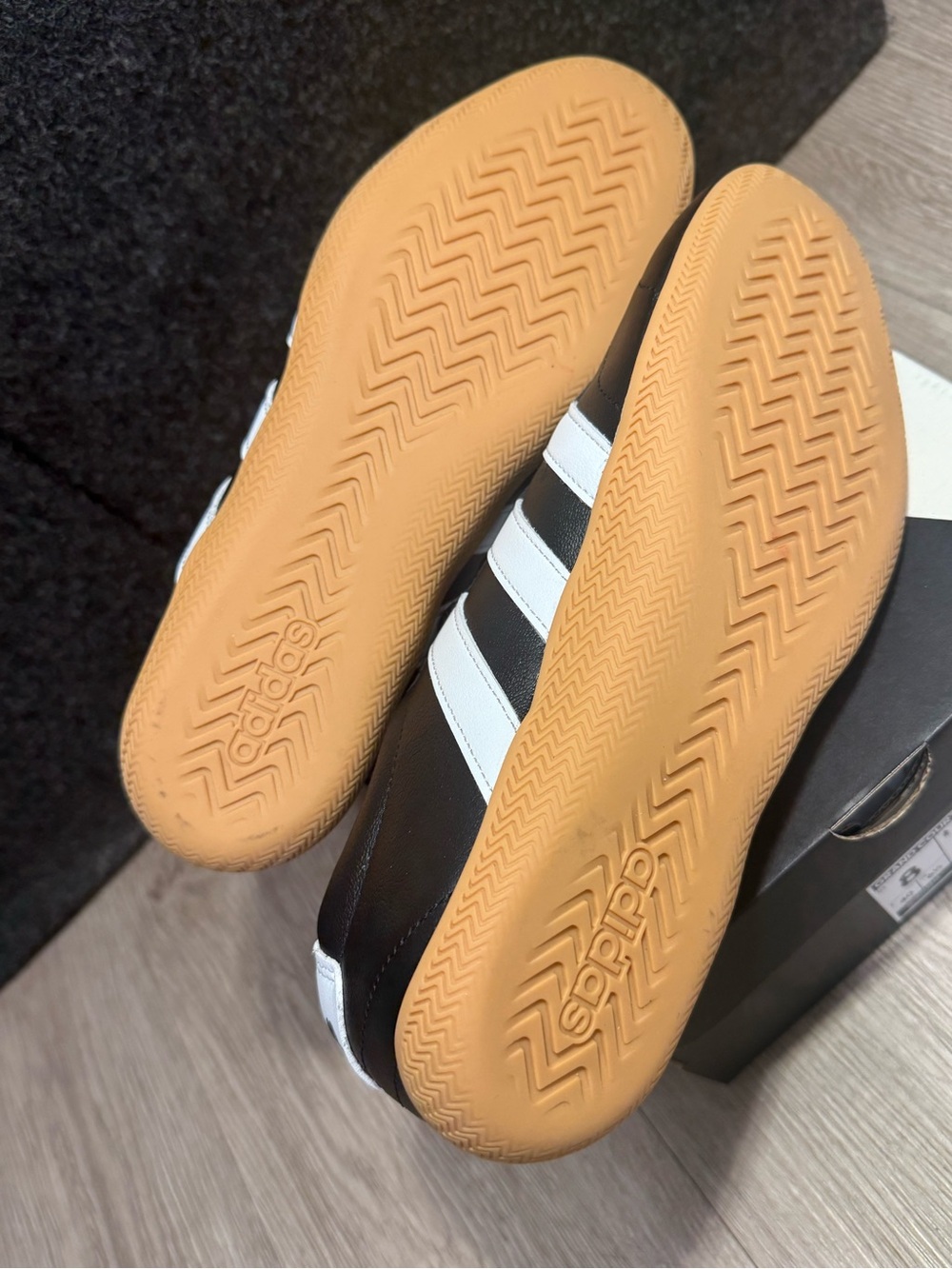 Adidas Women's size 8 Grand Court Lo JQ9684 Black 3-Stripes Lace-Up Sneakers NEW - Picture 7 of 7